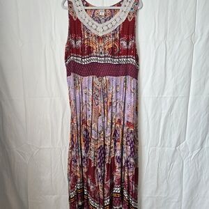 Bila Sleeveless Paisley Maxi Dress in Burgundy and Lavender